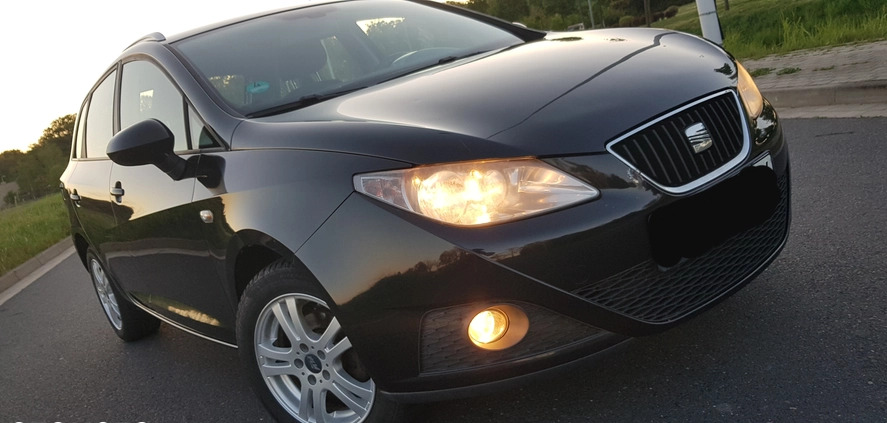 Seat Ibiza cena 15500 przebieg: 205000, rok produkcji 2011 z Wrocław małe 277